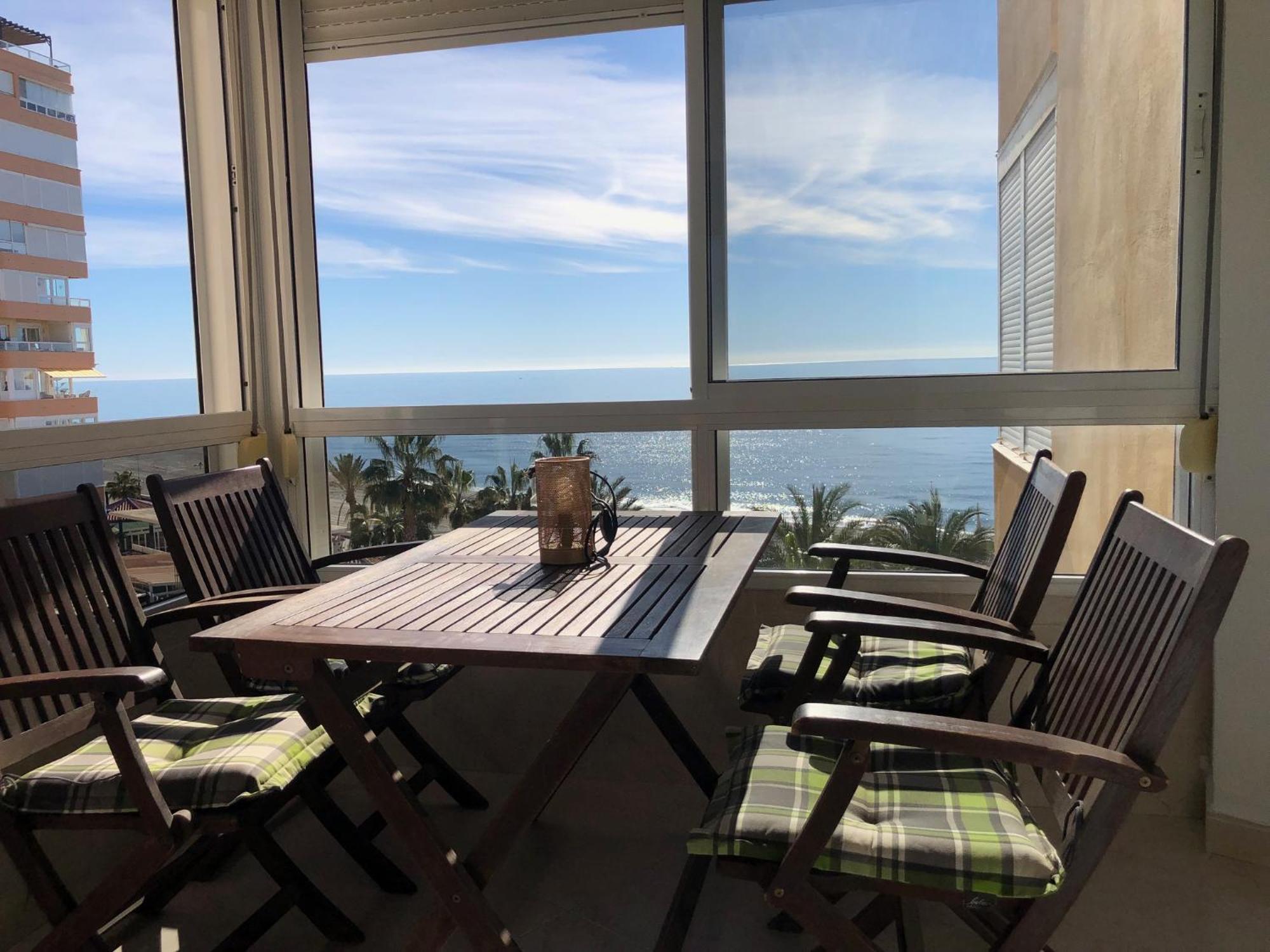 Estudio Mar En Calma, Primera Linea De Playa Con Vistas Al Mar Torrox Exterior photo